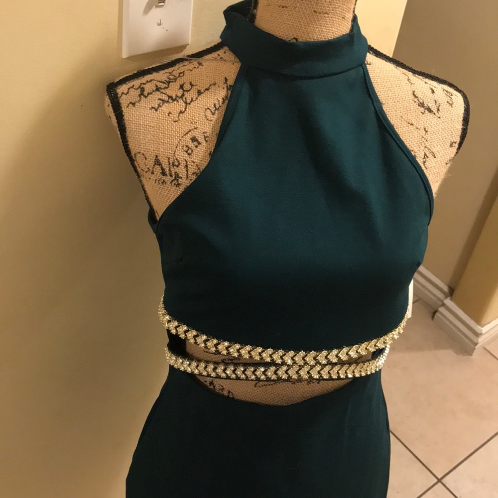 Dress - Picture 2 of 5